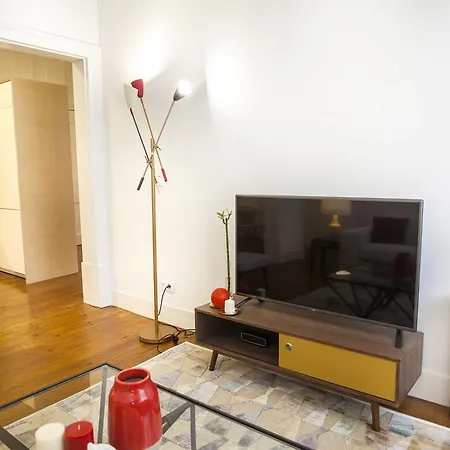 Historical City Center Apartment *